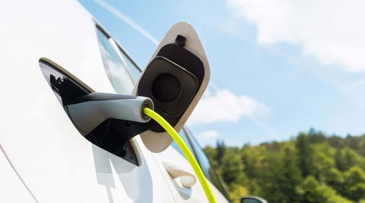 CANADA. Ontario Making it Easier to Build Electric Vehicle Charging Stations