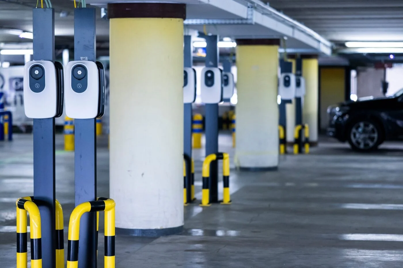 BELGIUM. Interparking adds 700 charging points to car parks at Brussels Airport