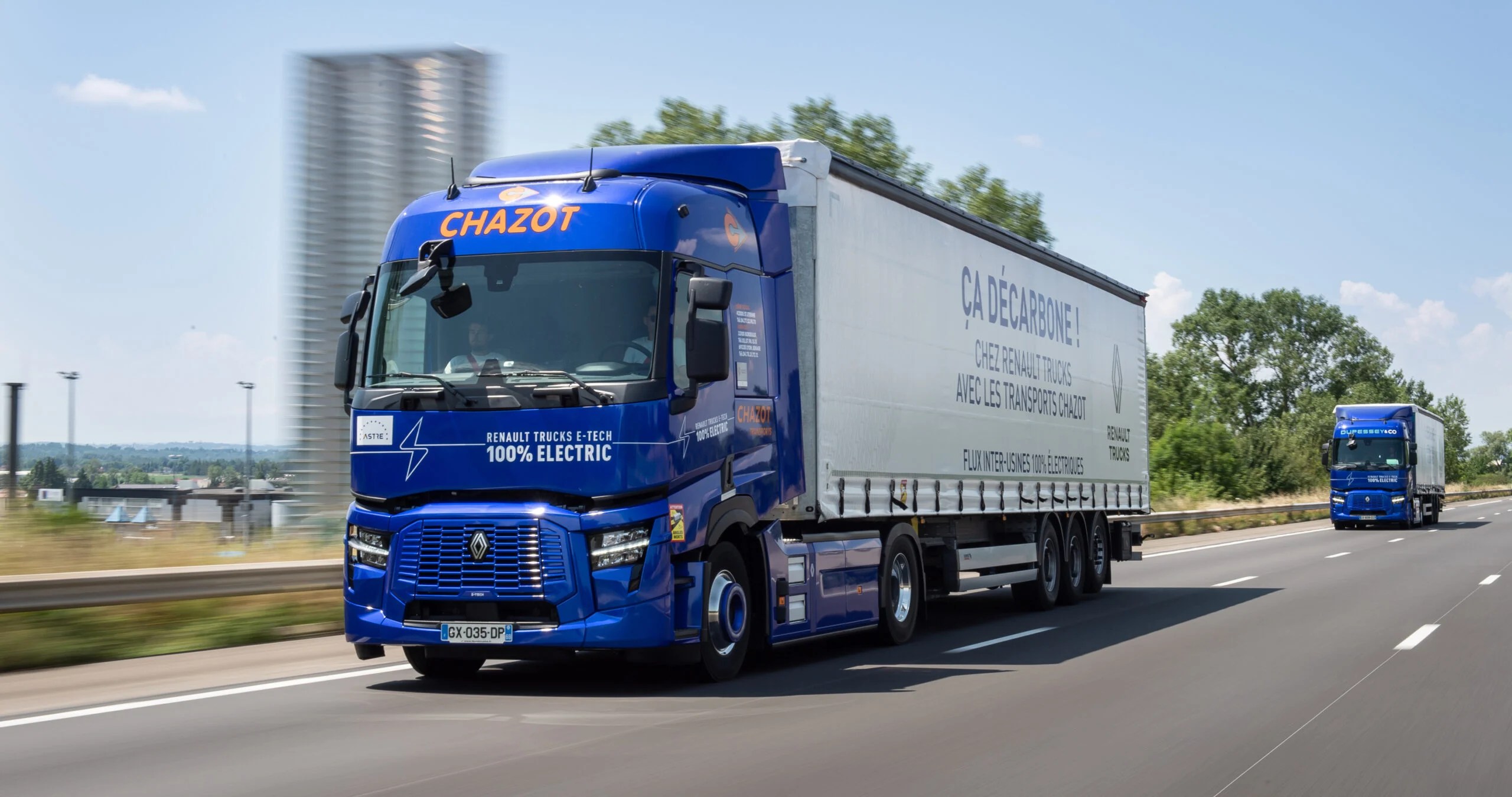 EUROPE. Renault Trucks electrifies its internal logistics