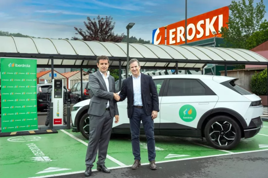 SPAIN. Eroski To Install 1,000 EV Charging Points In Association With Iberdrola